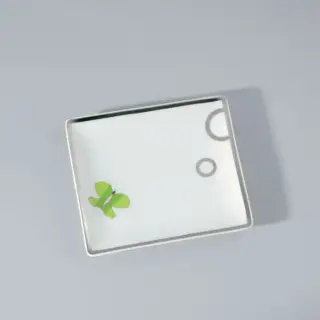 THG CAPUCINE VERT DECOR PLATINE Поднос керамический 122х110 мм., настольный, small size, декор платина/зеленый, цвет: белый