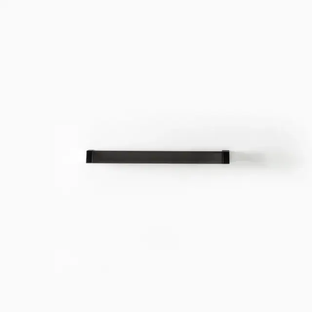 Laufen Kartell Полотенцедержатель 30 см, цвет черный 3.8133.0.091.000.1